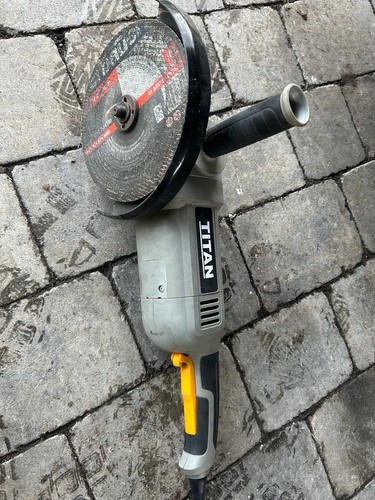 Titan 240v grinder - 240v,