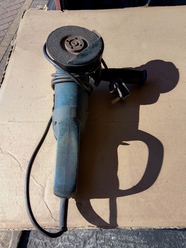 Titan angle grinder - in,